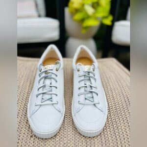 Sperry White Women’s Gold Cup Leather Sneakers Size 7